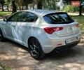 Сірий Альфа Ромео Giulietta, об'ємом двигуна 1.37 л та пробігом 127 тис. км за 8300 $, фото 9 на Automoto.ua