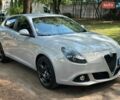 Сірий Альфа Ромео Giulietta, об'ємом двигуна 1.37 л та пробігом 127 тис. км за 8300 $, фото 2 на Automoto.ua