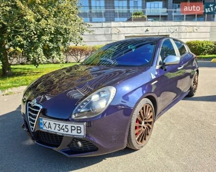 Синій Альфа Ромео Giulietta, об'ємом двигуна 1.75 л та пробігом 157 тис. км за 19000 $, фото 5 на Automoto.ua