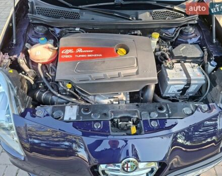 Синій Альфа Ромео Giulietta, об'ємом двигуна 1.75 л та пробігом 157 тис. км за 19000 $, фото 16 на Automoto.ua