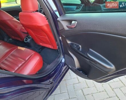 Синій Альфа Ромео Giulietta, об'ємом двигуна 1.75 л та пробігом 157 тис. км за 19000 $, фото 19 на Automoto.ua
