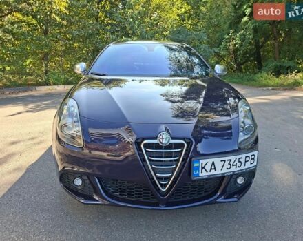 Синій Альфа Ромео Giulietta, об'ємом двигуна 1.75 л та пробігом 157 тис. км за 19000 $, фото 4 на Automoto.ua