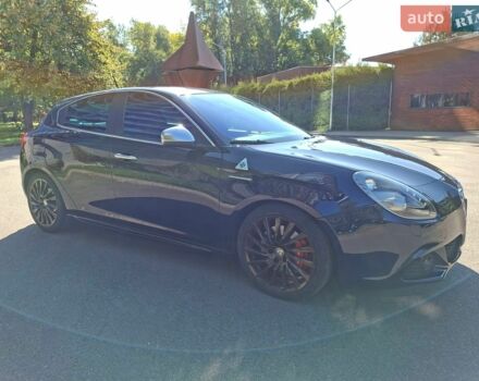 Синій Альфа Ромео Giulietta, об'ємом двигуна 1.75 л та пробігом 157 тис. км за 19000 $, фото 9 на Automoto.ua