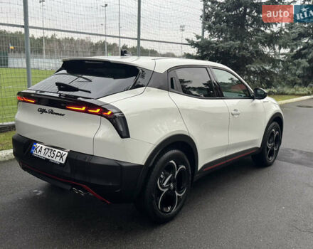 Белый Альфа Ромео Джуниор, объемом двигателя 1.2 л и пробегом 1 тыс. км за 31500 $, фото 12 на Automoto.ua