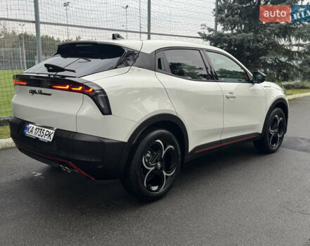 Белый Альфа Ромео Джуниор, объемом двигателя 1.2 л и пробегом 1 тыс. км за 31500 $, фото 13 на Automoto.ua