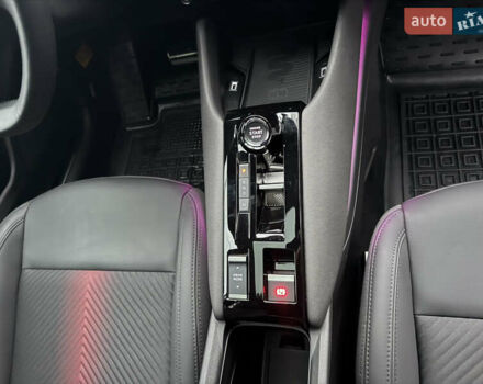 Белый Альфа Ромео Джуниор, объемом двигателя 1.2 л и пробегом 1 тыс. км за 31500 $, фото 32 на Automoto.ua