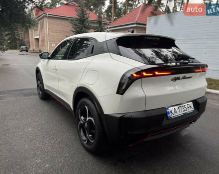 Белый Альфа Ромео Джуниор, объемом двигателя 1.2 л и пробегом 1 тыс. км за 31500 $, фото 18 на Automoto.ua