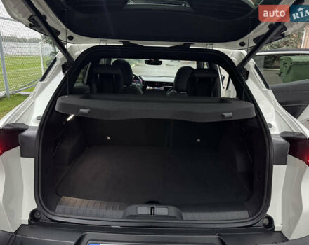 Белый Альфа Ромео Джуниор, объемом двигателя 1.2 л и пробегом 1 тыс. км за 31500 $, фото 35 на Automoto.ua