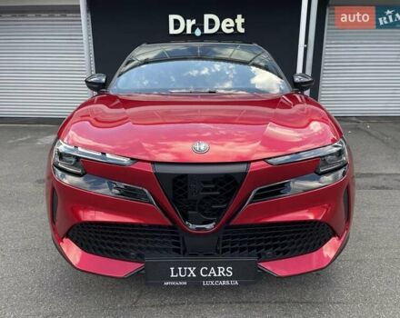 Червоний Альфа Ромео Джуніор, об'ємом двигуна 0 л та пробігом 2 тис. км за 32900 $, фото 2 на Automoto.ua