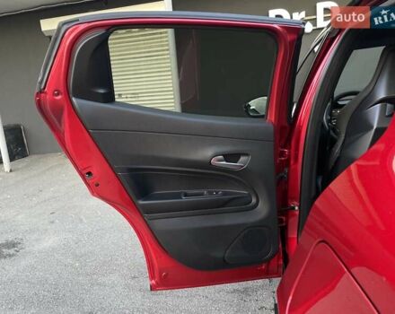 Червоний Альфа Ромео Джуніор, об'ємом двигуна 0 л та пробігом 2 тис. км за 32900 $, фото 42 на Automoto.ua