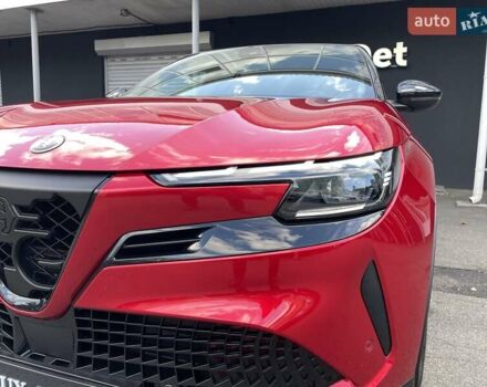 Червоний Альфа Ромео Джуніор, об'ємом двигуна 0 л та пробігом 2 тис. км за 32900 $, фото 4 на Automoto.ua