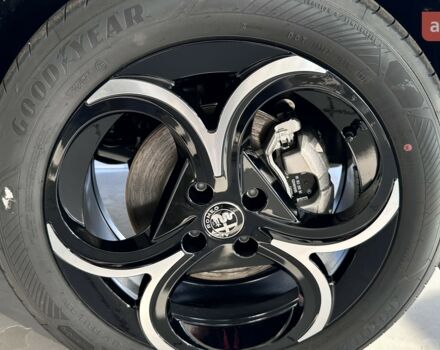 Альфа Ромео Джуніор, об'ємом двигуна 1.2 л та пробігом 0 тис. км за 28834 $, фото 18 на Automoto.ua