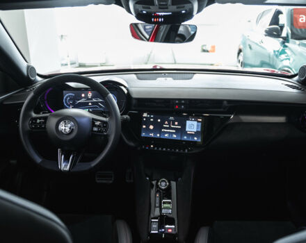 купити нове авто Альфа Ромео Джуніор 2025 року від офіційного дилера Дилерський Центр FIAT «АВТОРИНА» Альфа Ромео фото