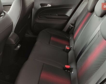 Альфа Ромео Джуниор, объемом двигателя 1.2 л и пробегом 0 тыс. км за 31431 $, фото 11 на Automoto.ua