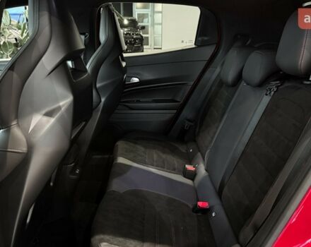 Альфа Ромео Джуніор, об'ємом двигуна 1.2 л та пробігом 0 тис. км за 33644 $, фото 19 на Automoto.ua