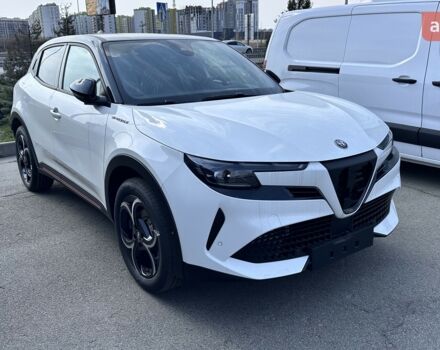 Альфа Ромео Джуніор, об'ємом двигуна 1.2 л та пробігом 0 тис. км за 29473 $, фото 2 на Automoto.ua