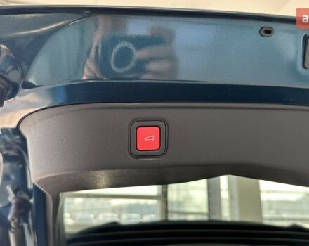 Альфа Ромео Джуніор, об'ємом двигуна 1.2 л та пробігом 0 тис. км за 29437 $, фото 13 на Automoto.ua