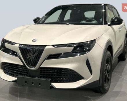 Альфа Ромео Джуніор, об'ємом двигуна 1.2 л та пробігом 0 тис. км за 29437 $, фото 2 на Automoto.ua