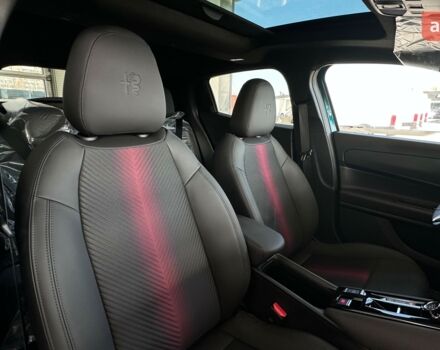 Альфа Ромео Джуниор, объемом двигателя 1.2 л и пробегом 0 тыс. км за 29473 $, фото 7 на Automoto.ua