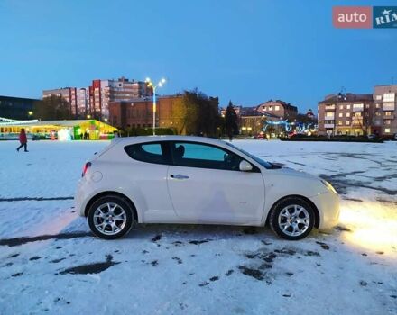 Білий Альфа Ромео Mito, об'ємом двигуна 1.3 л та пробігом 195 тис. км за 6000 $, фото 15 на Automoto.ua