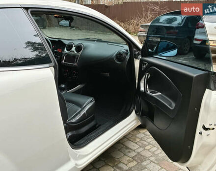 Белый Альфа Ромео Мито, объемом двигателя 1.3 л и пробегом 301 тыс. км за 6200 $, фото 8 на Automoto.ua