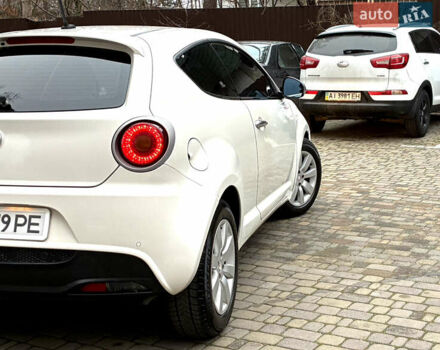 Белый Альфа Ромео Мито, объемом двигателя 1.3 л и пробегом 301 тыс. км за 6200 $, фото 6 на Automoto.ua
