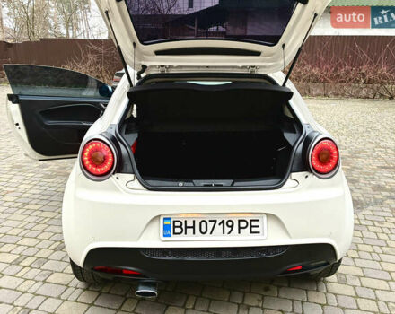 Белый Альфа Ромео Мито, объемом двигателя 1.3 л и пробегом 301 тыс. км за 6200 $, фото 5 на Automoto.ua