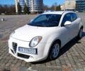 Белый Альфа Ромео Мито, объемом двигателя 1.3 л и пробегом 200 тыс. км за 5000 $, фото 2 на Automoto.ua