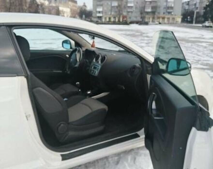 Білий Альфа Ромео Mito, об'ємом двигуна 1.3 л та пробігом 195 тис. км за 6000 $, фото 17 на Automoto.ua
