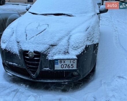 Черный Альфа Ромео Мито, объемом двигателя 1.4 л и пробегом 110 тыс. км за 7200 $, фото 27 на Automoto.ua