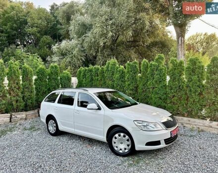 Чорний Альфа Ромео Mito, об'ємом двигуна 1.4 л та пробігом 130 тис. км за 6290 $, фото 5 на Automoto.ua
