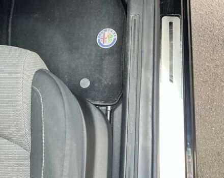 Черный Альфа Ромео Мито, объемом двигателя 1.25 л и пробегом 262 тыс. км за 5300 $, фото 10 на Automoto.ua