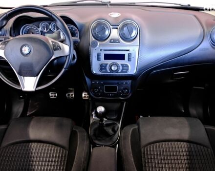 Альфа Ромео Мито 2011 в Одессе на Automoto.ua Черный Альфа Ромео Мито, объемом двигателя 1.4 л и пробегом 222 тыс. км за 7600 $, фото 6 на Automoto.ua