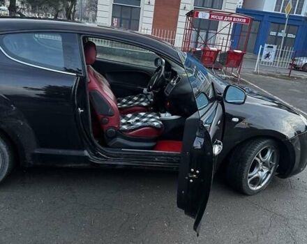 Черный Альфа Ромео Мито, объемом двигателя 1.2 л и пробегом 225 тыс. км за 4850 $, фото 5 на Automoto.ua