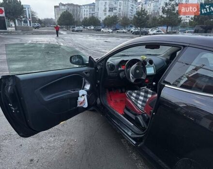 Черный Альфа Ромео Мито, объемом двигателя 1.2 л и пробегом 225 тыс. км за 4850 $, фото 4 на Automoto.ua
