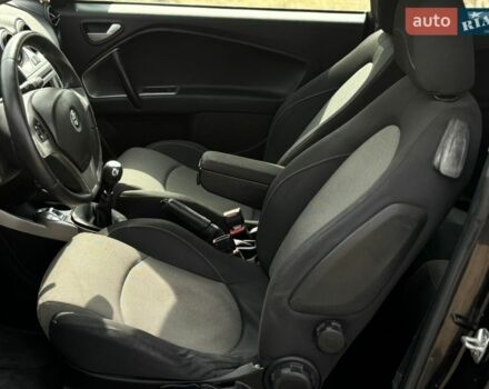 Черный Альфа Ромео Мито, объемом двигателя 1.25 л и пробегом 262 тыс. км за 5250 $, фото 20 на Automoto.ua