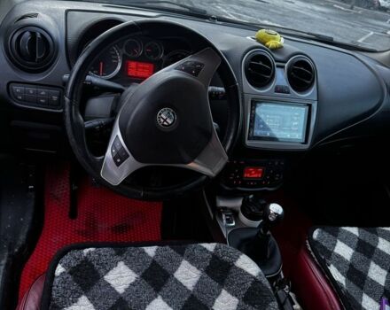 Черный Альфа Ромео Мито, объемом двигателя 1.2 л и пробегом 225 тыс. км за 4850 $, фото 7 на Automoto.ua