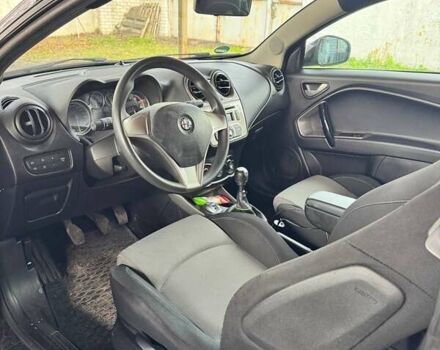 Фіолетовий Альфа Ромео Mito, об'ємом двигуна 1.4 л та пробігом 151 тис. км за 4500 $, фото 5 на Automoto.ua