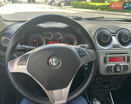 Червоний Альфа Ромео Mito, об'ємом двигуна 1.37 л та пробігом 123 тис. км за 5450 $, фото 14 на Automoto.ua
