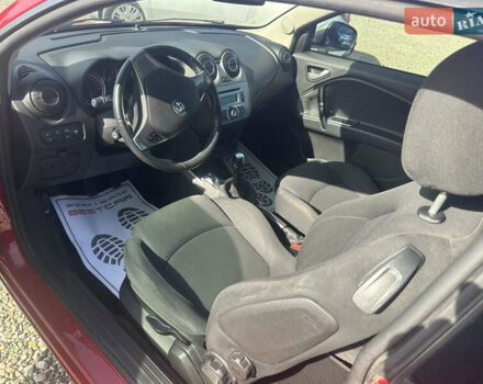 Червоний Альфа Ромео Mito, об'ємом двигуна 1.37 л та пробігом 123 тис. км за 5450 $, фото 3 на Automoto.ua