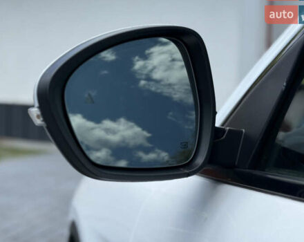 Білий Альфа Ромео Стелвіо, об'ємом двигуна 2 л та пробігом 111 тис. км за 14500 $, фото 6 на Automoto.ua