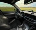 Білий Альфа Ромео Стелвіо, об'ємом двигуна 2 л та пробігом 99 тис. км за 19500 $, фото 5 на Automoto.ua