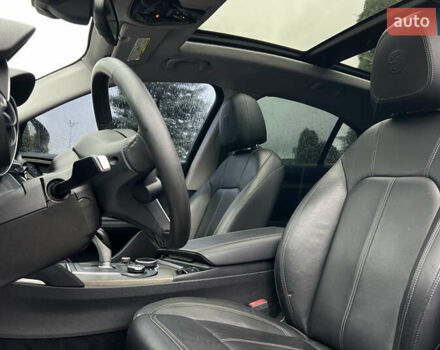 Білий Альфа Ромео Стелвіо, об'ємом двигуна 2 л та пробігом 112 тис. км за 16500 $, фото 8 на Automoto.ua