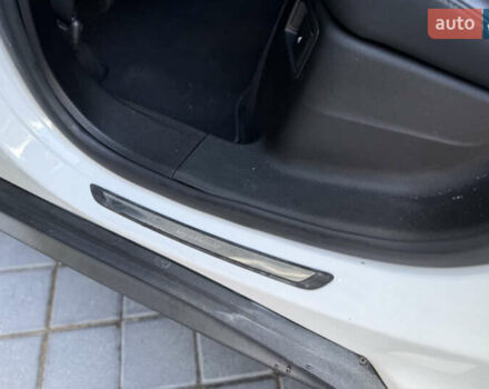 Білий Альфа Ромео Стелвіо, об'ємом двигуна 2 л та пробігом 111 тис. км за 14500 $, фото 32 на Automoto.ua