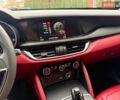 Білий Альфа Ромео Стелвіо, об'ємом двигуна 2 л та пробігом 115 тис. км за 16200 $, фото 8 на Automoto.ua
