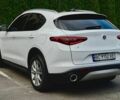 Білий Альфа Ромео Стелвіо, об'ємом двигуна 2 л та пробігом 120 тис. км за 16999 $, фото 7 на Automoto.ua