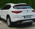 Білий Альфа Ромео Стелвіо, об'ємом двигуна 2 л та пробігом 120 тис. км за 16999 $, фото 9 на Automoto.ua