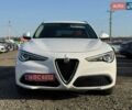 Білий Альфа Ромео Стелвіо, об'ємом двигуна 2 л та пробігом 191 тис. км за 16900 $, фото 1 на Automoto.ua