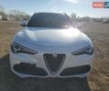 Білий Альфа Ромео Стелвіо, об'ємом двигуна 2 л та пробігом 28 тис. км за 6000 $, фото 4 на Automoto.ua