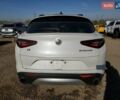 Білий Альфа Ромео Стелвіо, об'ємом двигуна 2 л та пробігом 28 тис. км за 6000 $, фото 5 на Automoto.ua